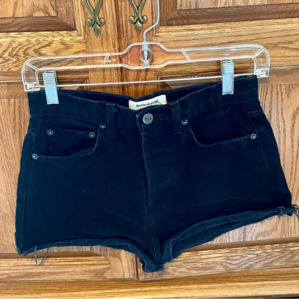Reformation Dixie High Rise Jean Shorts‎ Women 25" Black Raw Hem Cotton